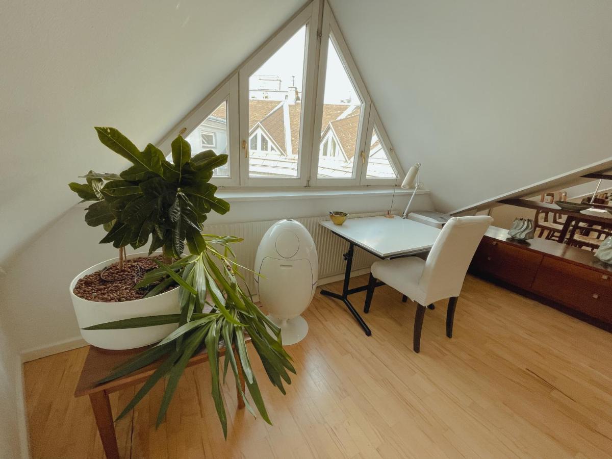 Luxury 150M2 Suite In Most Desirable Area Of Historic Central Viena Exterior foto